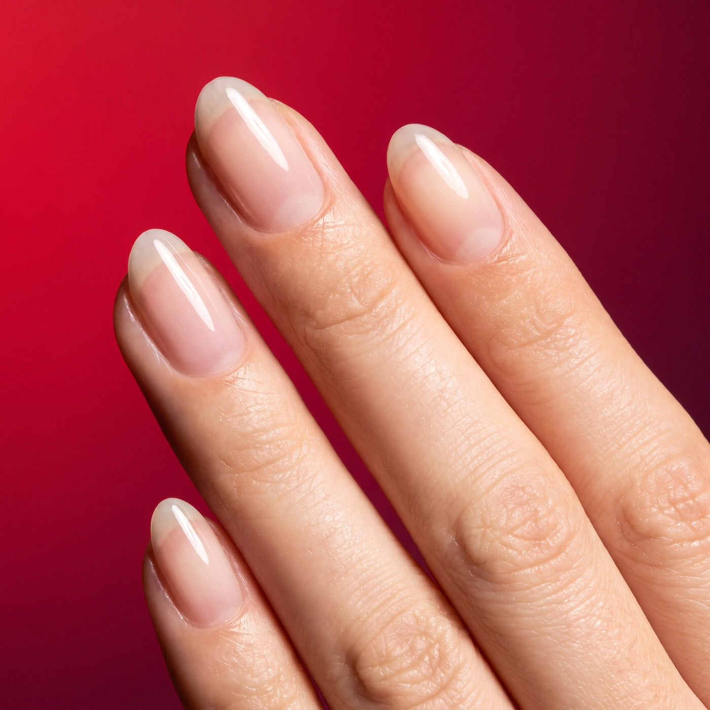 Uñas largas y fuertes